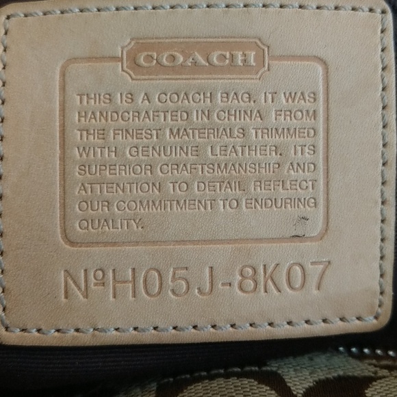 Authentic Coach signature satchel purse - Picture 3 of 8